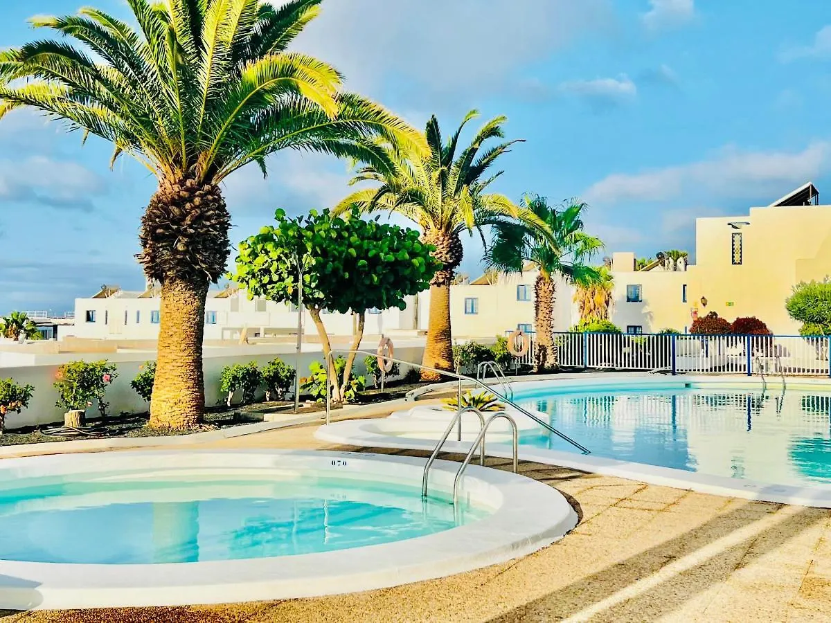 Apartment Canaryislandshost L Sal De Mar Puerto del Carmen  Spain